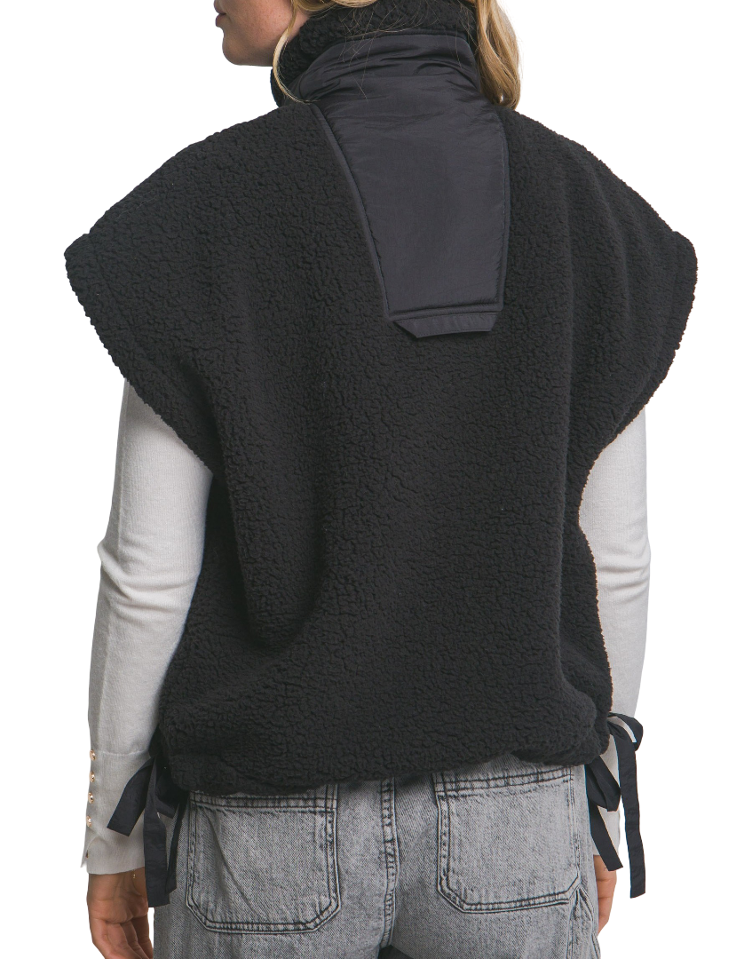 Jolie Vest