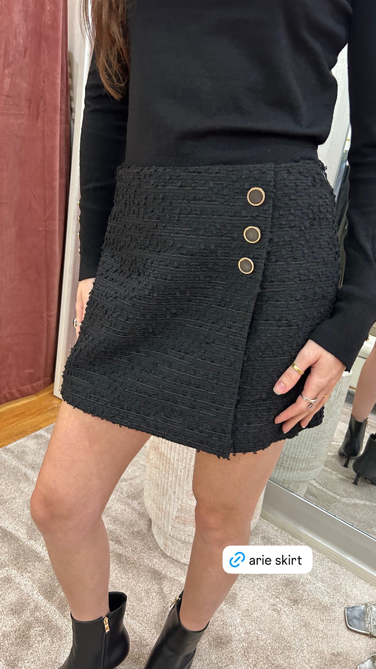 Arie Skirt